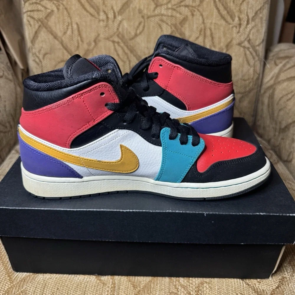 Jordan 1 Mid Bred Multicolor Men's 9.5 Multicolor 554724-125 Athletic Basketball
